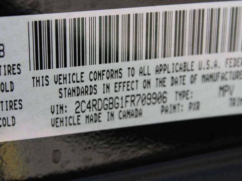 Used 2015 Dodge Grand Caravan SE FWD image 10