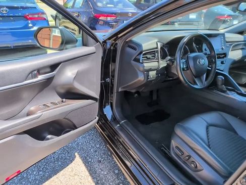 Used 2024 Toyota Camry SE FWD image 10