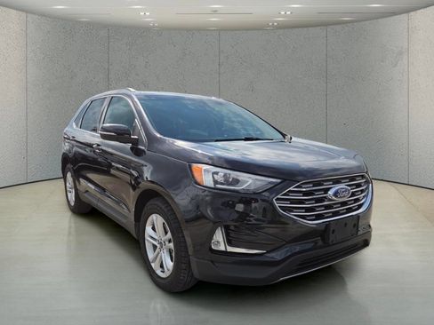 Used 2020 Ford Edge SEL FWD image 12