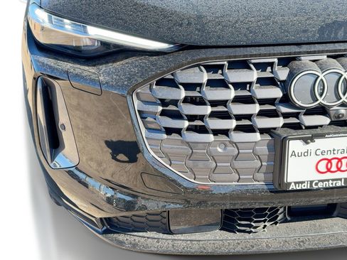 New 2025 Audi Q5 Premium Plus image 11