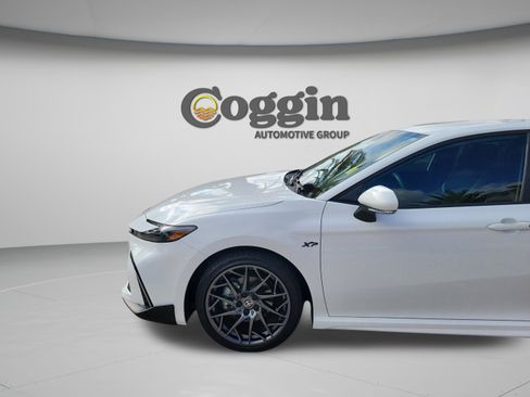 Certified 2025 Toyota Camry SE w/ Convenience Package FWD image 32