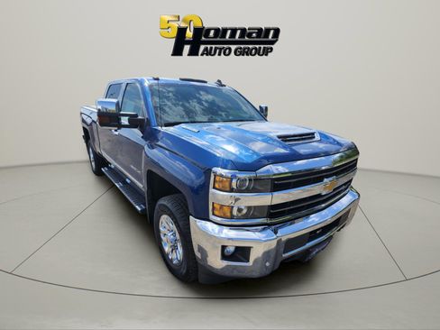 Used 2019 Chevrolet Silverado 3500 LTZ w/ Duramax Plus Package AWD/4WD image 7