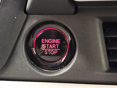 Certified 2024 Honda Pilot EX-L image 6