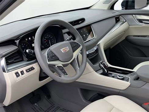 Certified 2023 Cadillac XT5 Premium Luxury w/ Technology Package image 12