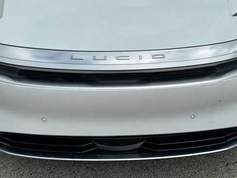 Used 2024 Lucid Air Touring AWD/4WD image 11