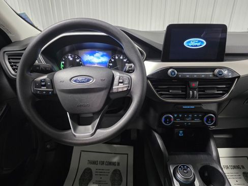 Used 2022 Ford Escape SE AWD/4WD image 9