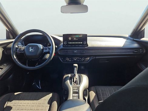 Certified 2024 Honda HR-V Sport image 11