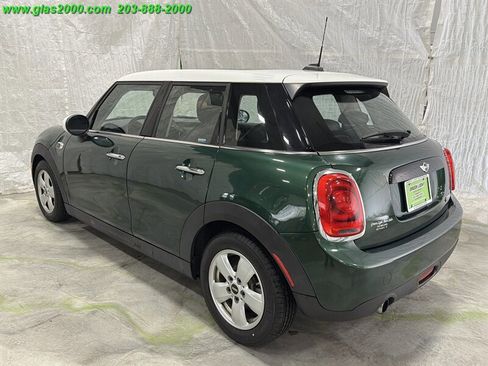 Used 2017 MINI Cooper 4-Door Hardtop image 7