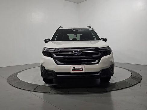 New 2026 Subaru Forester Touring AWD/4WD image 8