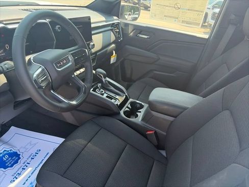 New 2026 GMC Canyon Elevation AWD/4WD image 16