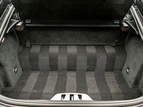 Certified 2014 Ferrari F12 Berlinetta image 33