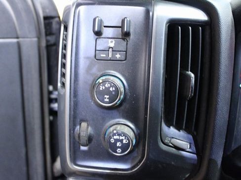 Used 2016 Chevrolet Silverado 2500 LT image 11