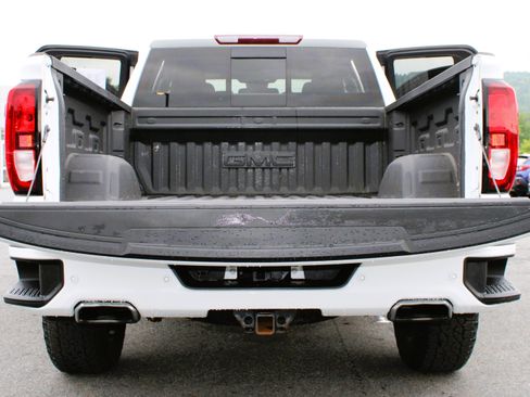 Used 2023 GMC Sierra 1500 Elevation w/ Preferred Package AWD/4WD image 19