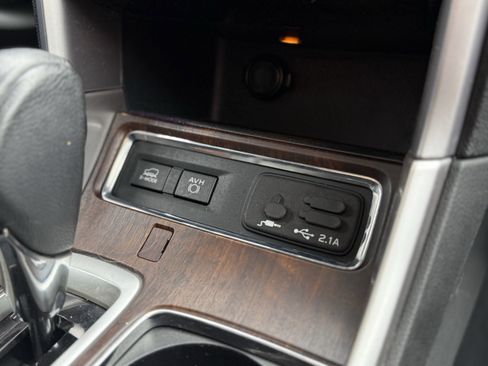 Used 2020 Subaru Ascent Touring image 23