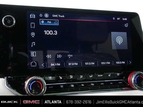 Certified 2024 GMC Canyon AT4X w/ AT4X AEV Edition AWD/4WD image 5