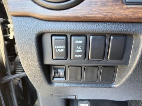 Used 2023 Nissan Titan Platinum Reserve w/ Moonroof Package AWD/4WD image 25