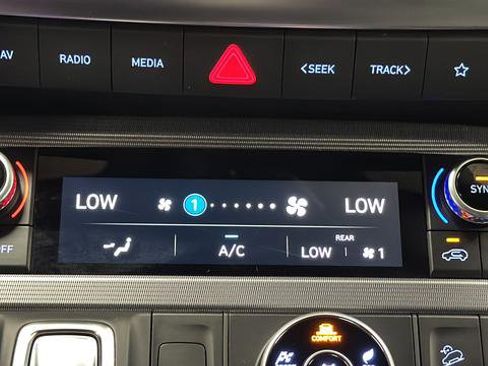 Used 2024 Hyundai Palisade Calligraphy AWD/4WD image 18
