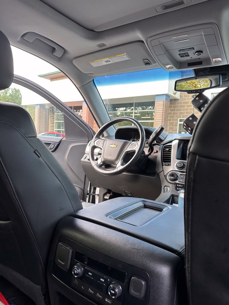 Used 2018 Chevrolet Suburban LT AWD/4WD image 9