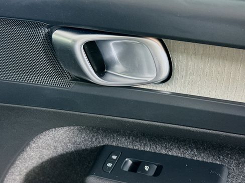 Used 2024 Volvo XC40 B5 Plus w/ Climate Package image 29