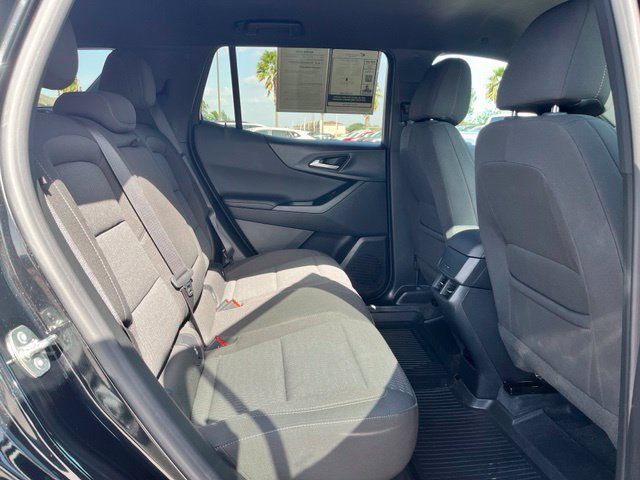 Used 2026 Chevrolet Equinox LT FWD image 24
