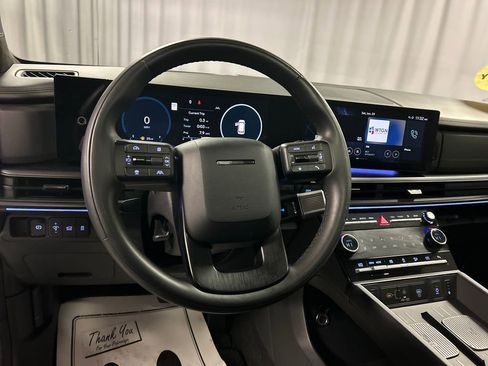 Used 2024 Hyundai Santa Fe Calligraphy image 13