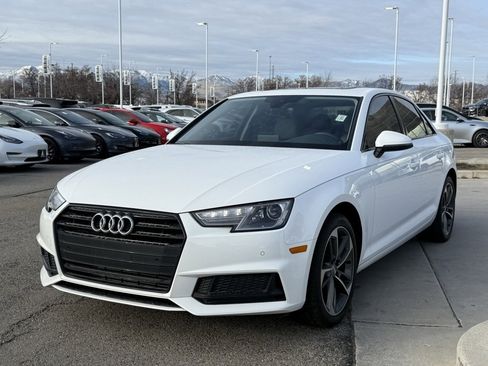 Used 2019 Audi A4 2.0T Premium image 3