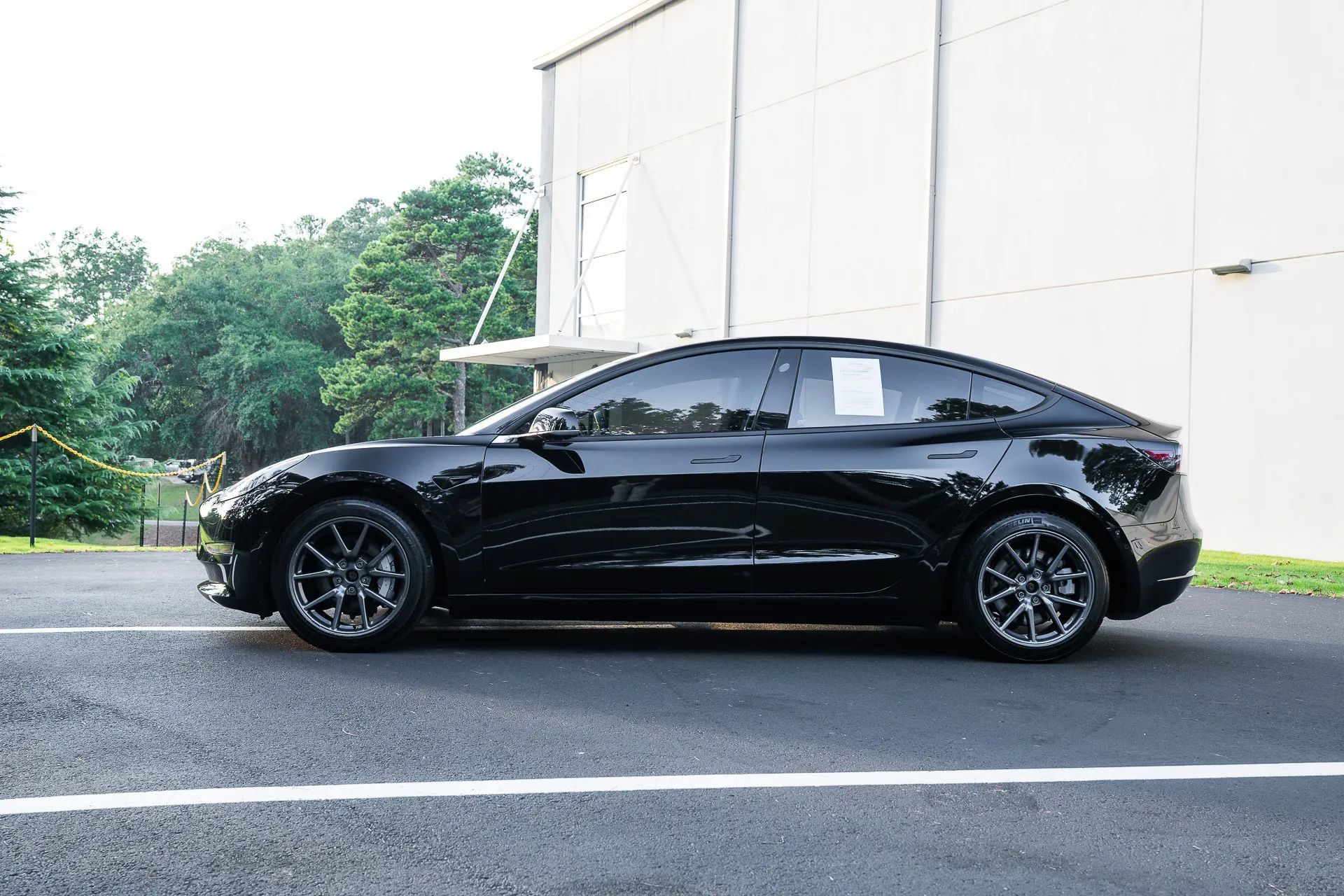 Used 2018 Tesla Model 3 Long Range AWD/4WD image 4