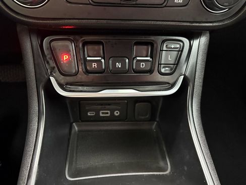 Used 2020 GMC Terrain SLT w/ Preferred Package image 35