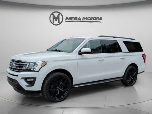 Used 2020 Ford Expedition Max XLT w/ Equipment Group 202A RWD image 2