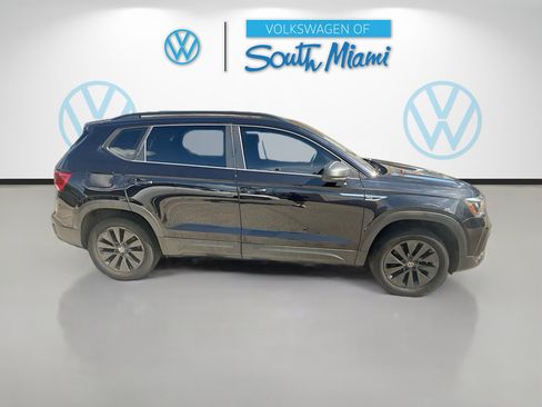 Used 2024 Volkswagen Taos S FWD image 8