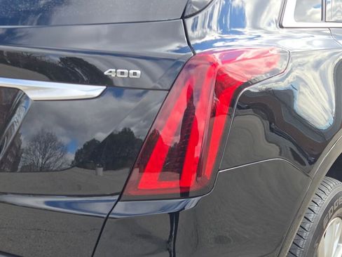 Used 2020 Cadillac XT5 Premium Luxury image 13