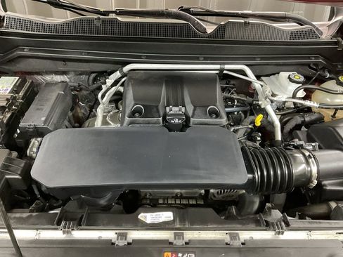 Used 2023 Chevrolet Colorado Z71 w/ Z71 Convenience Package 2 AWD/4WD image 33
