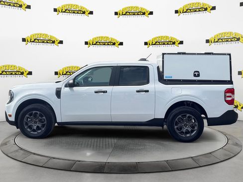 Used 2025 Ford Maverick XLT FWD image 2