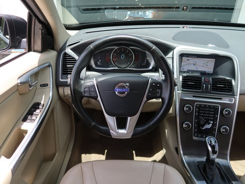 Used 2015 Volvo XC60 T6 Platinum FWD image 14