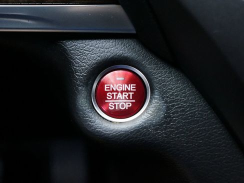 Used 2018 Acura MDX FWD image 18