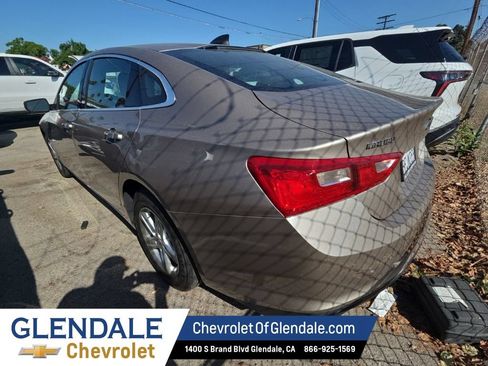 Used 2023 Chevrolet Malibu LS FWD image 3