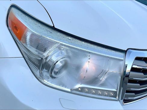 Used 2015 Toyota Land Cruiser image 28