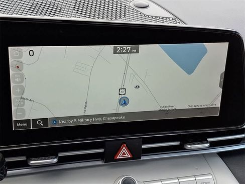 Used 2023 Hyundai Elantra Limited w/ Preferred Accessory Package image 16