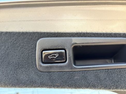 Used 2013 Lexus RX 350 AWD w/ Navigation Pkg image 28