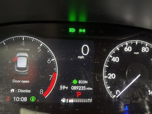 Used 2024 Honda HR-V Sport image 11