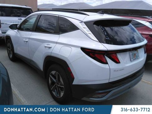 Used 2025 Hyundai Tucson SEL FWD image 4