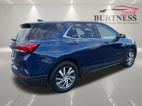 Used 2022 Chevrolet Equinox LT FWD image 9
