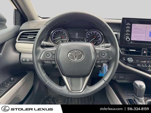 Used 2022 Toyota Camry SE AWD/4WD image 19