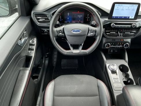 Used 2025 Ford Escape ST-Line Select AWD/4WD image 10