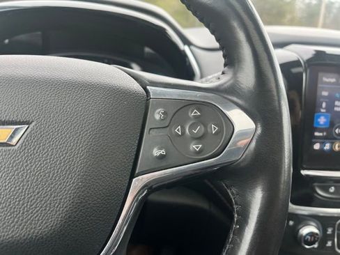 Used 2020 Chevrolet Traverse Premier image 33