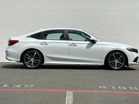Used 2024 Honda Civic Touring image 8