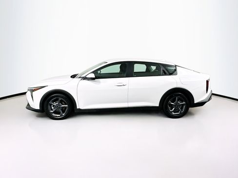 Used 2025 Kia K4 LXS image 4