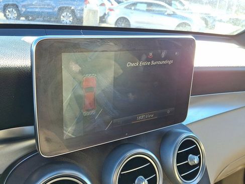Used 2018 Mercedes-Benz GLC 300 GLC 300 image 19