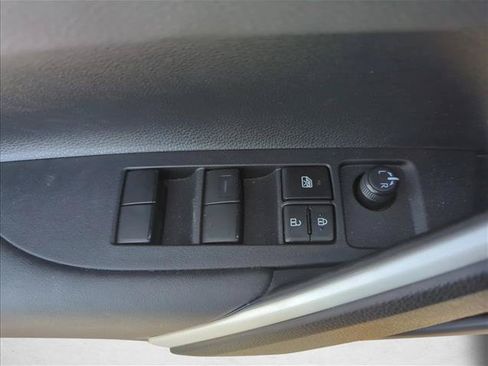 Used 2026 Toyota Corolla Cross AWD Hybrid w/ Convenience Package image 8