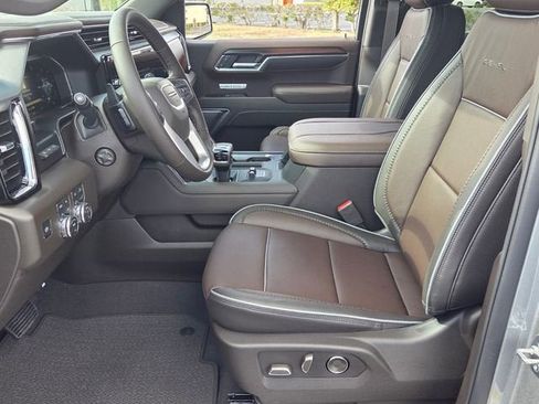 New 2026 GMC Sierra 1500 Denali w/ Denali Reserve Package image 11